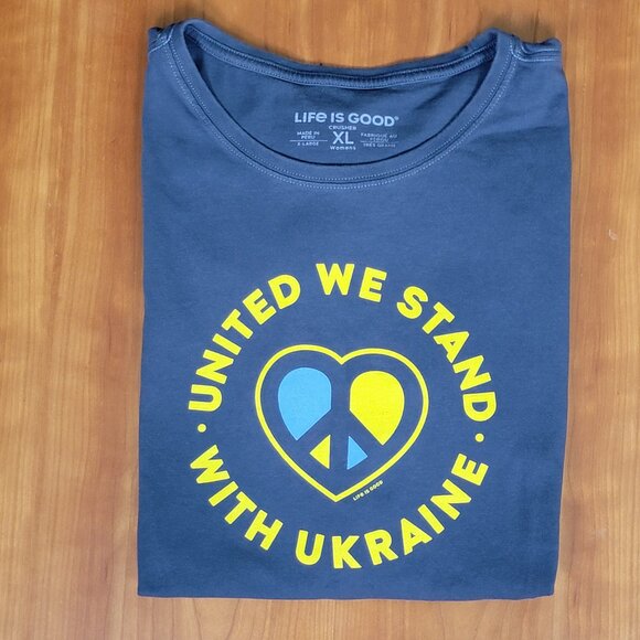 Life Is Good Navy Crusher Crew Neck United We Stand With Ukraine Tee - XL - Picture 3 of 7